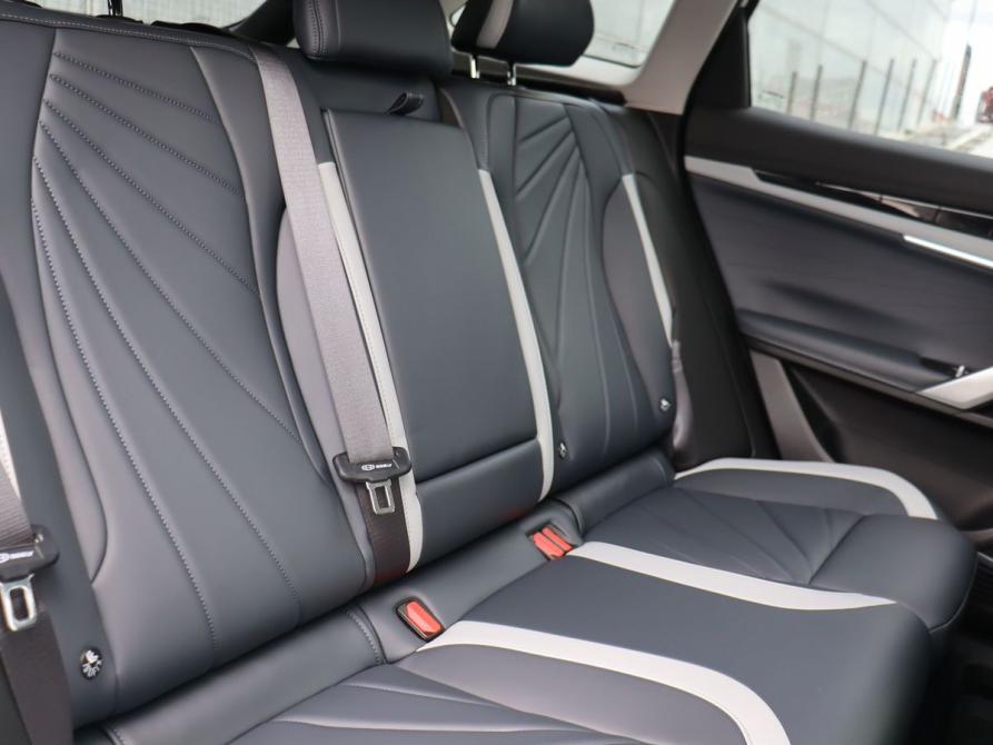 Geely Atlas II Самара  - изображение 13
