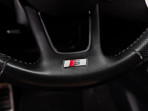 Audi A4 V (B9) с пробегом 2018 года, цена 2 500 000 рублей, 159357 км, седан, Автокод Объявления