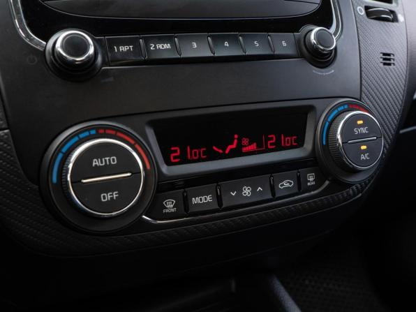 Kia Cerato III Рестайлинг (Classic) с пробегом 2019 года, цена 1 649 000 рублей, 92971 км, седан, Автокод Объявления