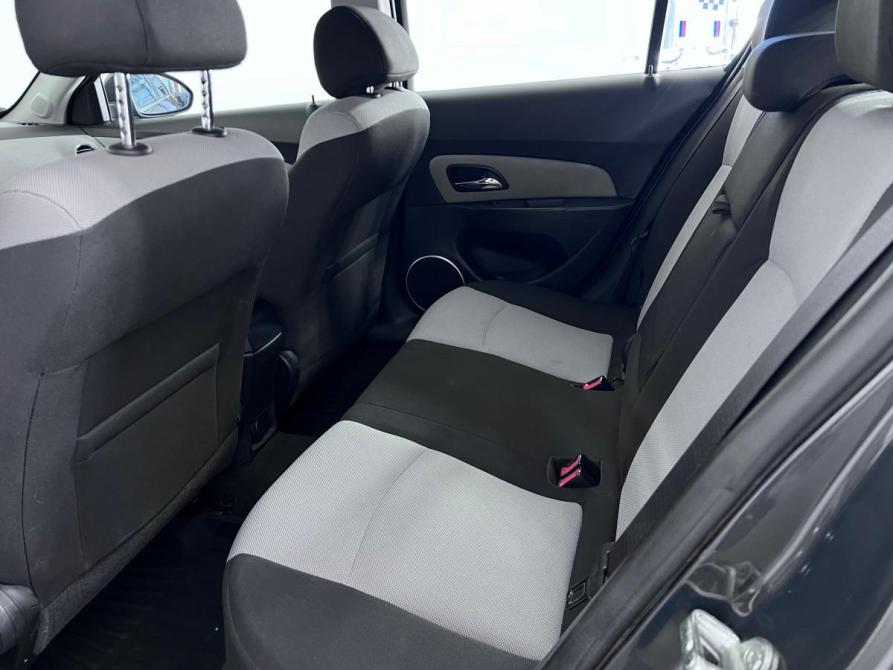 Chevrolet Cruze I Рестайлинг Ростов-на-Дону  - изображение 17