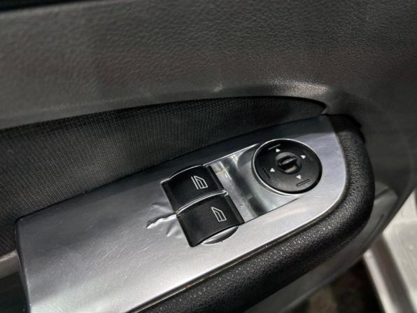Ford Focus II Рестайлинг с пробегом 2011 года, цена 550 000 рублей, 294713 км, седан, Автокод Объявления