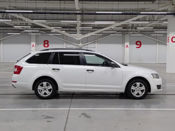 Skoda Octavia III (A7) с пробегом 2014 года, цена 815 000 рублей, 223340 км, универсал, Автокод Объявления