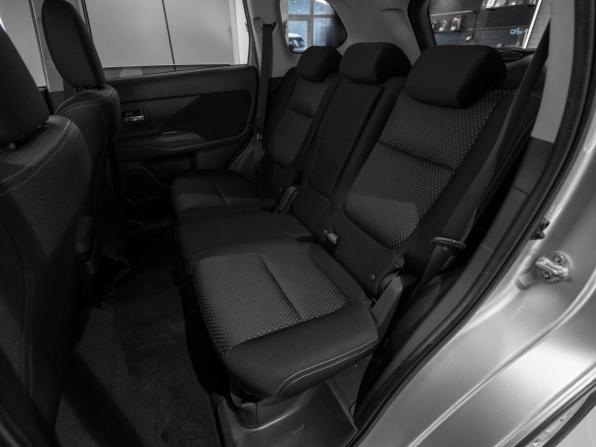 Mitsubishi Outlander III Рестайлинг 2 с пробегом 2017 года, цена 2 120 000 рублей, 74846 км, внедорожник, Автокод Объявления