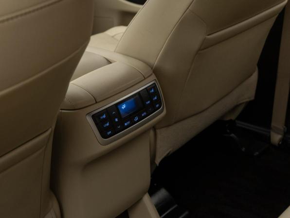Toyota Highlander III (XU50) с пробегом 2014 года, цена 2 930 000 рублей, 149794 км, внедорожник, Автокод Объявления