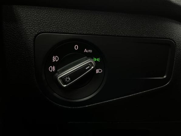 Volkswagen Tiguan II с пробегом 2019 года, цена 2 769 900 рублей, 91802 км, внедорожник, Автокод Объявления