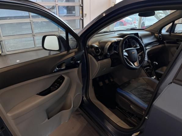 Chevrolet Orlando I с пробегом 2014 года, цена 1 040 000 рублей, 183676 км, компактвэн, Автокод Объявления