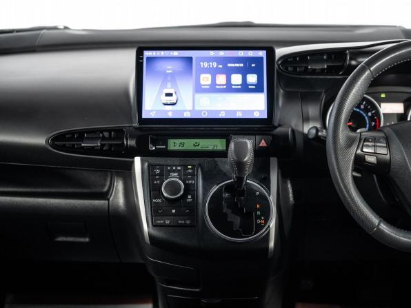 Toyota Wish II с пробегом 2009 года, цена 1 320 000 рублей, 85858 км, минивэн, Автокод Объявления