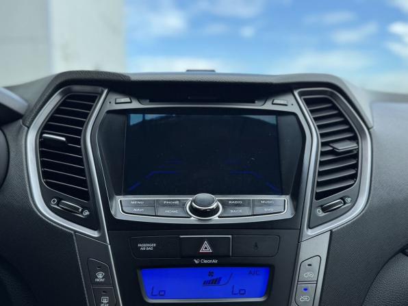 Hyundai Santa Fe III с пробегом 2013 года, цена 1 415 000 рублей, 257814 км, внедорожник, Автокод Объявления