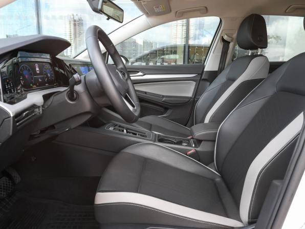Volkswagen Golf VIII с пробегом 2022 года, цена 2 498 000 рублей, 76869 км, хэтчбек, Автокод Объявления