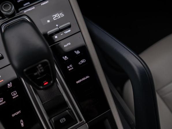 Porsche Cayenne III с пробегом 2018 года, цена 6 750 000 рублей, 117419 км, внедорожник, Автокод Объявления