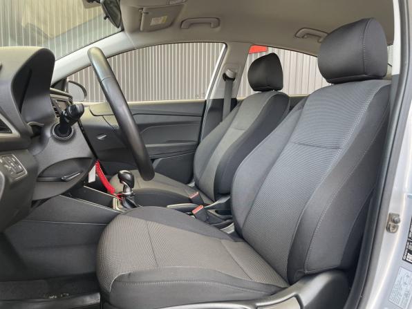 Hyundai Solaris II с пробегом 2017 года, цена 1 297 000 рублей, 94388 км, седан, Автокод Объявления