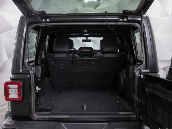 Jeep Wrangler IV (JL) с пробегом 2018 года, цена 4 644 000 рублей, 81036 км, внедорожник, Автокод Объявления