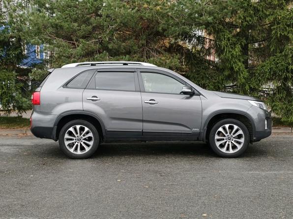 Kia Sorento II Рестайлинг с пробегом 2015 года, цена 1 620 000 рублей, 172669 км, внедорожник, Автокод Объявления