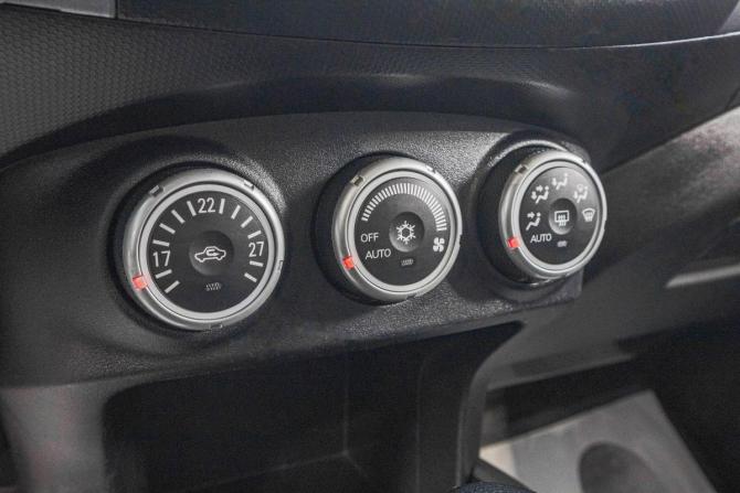 Mitsubishi Outlander II с пробегом 2007 года, цена 1 099 000 рублей, 250000 км, внедорожник, Автокод Объявления