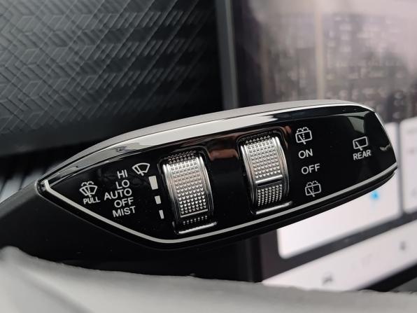Jaecoo J7 I с пробегом 2023 года, цена 2 449 800 рублей, 21784 км, внедорожник, Автокод Объявления