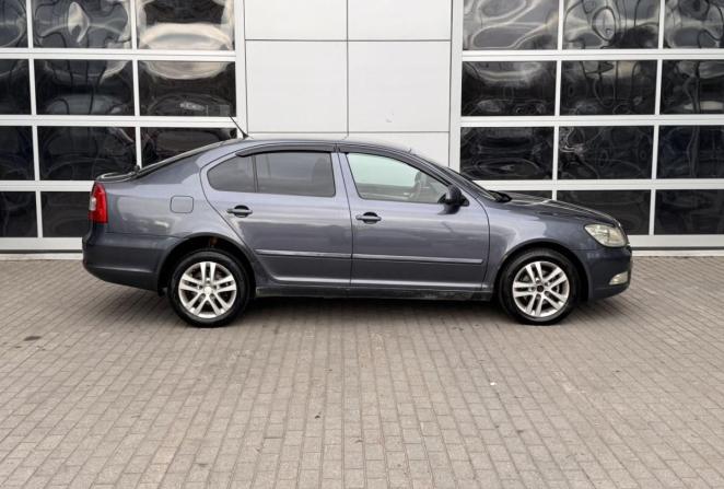 Skoda Octavia II (A5) Рестайлинг с пробегом 2011 года, цена 650 000 рублей, 214244 км, универсал, Автокод Объявления
