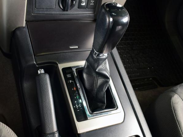 Toyota Land Cruiser Prado 150 Series с пробегом 2012 года, цена 2 675 995 рублей, 160165 км, внедорожник, Автокод Объявления