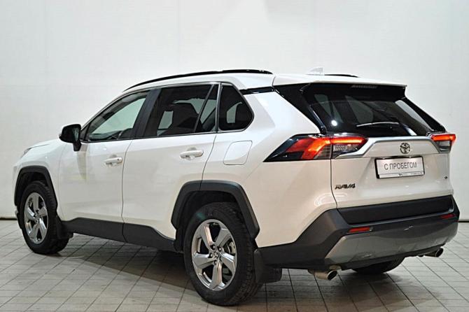 Toyota RAV4 V (XA50) с пробегом 2021 года, цена 3 499 000 рублей, 43000 км, внедорожник, Автокод Объявления