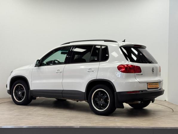 Volkswagen Tiguan I Рестайлинг с пробегом 2014 года, цена 990 000 рублей, 154400 км, внедорожник, Автокод Объявления