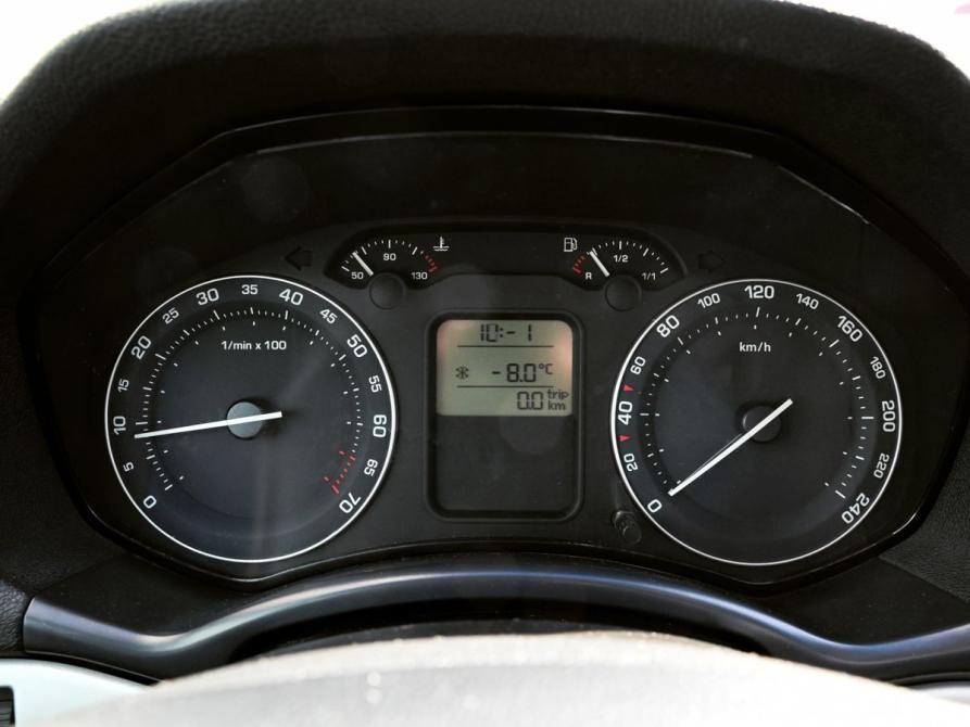Skoda Octavia II (A5) Екатеринбург  - изображение 9
