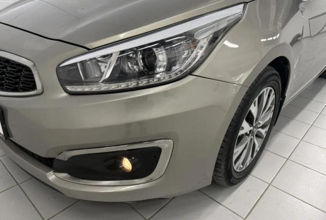 Kia Ceed II Рестайлинг с пробегом 2016 года, цена 1 285 000 рублей, 138884 км, хэтчбек, Автокод Объявления