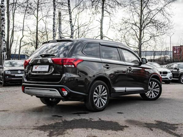 Mitsubishi Outlander III Рестайлинг 3 с пробегом 2019 года, цена 2 145 000 рублей, 159380 км, внедорожник, Автокод Объявления