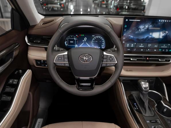 Toyota Highlander IV (XU70) с пробегом 2026 года, цена 5 980 000 рублей, 50 км, внедорожник, Автокод Объявления