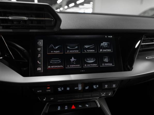 Audi A3 IV (8Y) с пробегом 2021 года, цена 2 820 000 рублей, 51556 км, седан, Автокод Объявления