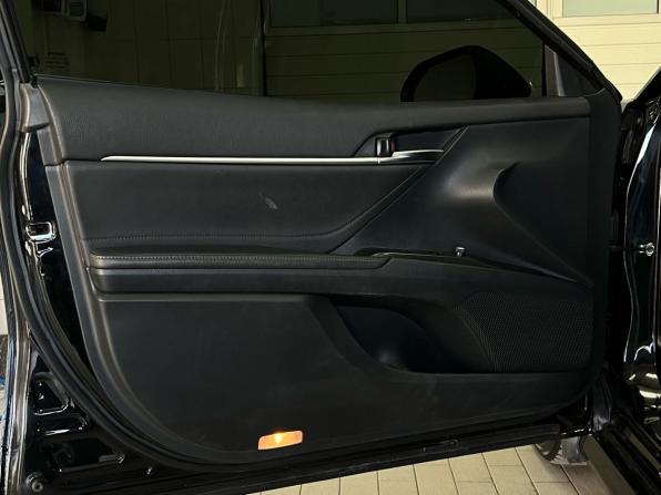 Toyota Camry VIII (XV70) Рестайлинг с пробегом 2021 года, цена 2 599 000 рублей, 161135 км, седан, Автокод Объявления