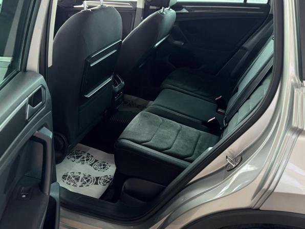 Volkswagen Tiguan II с пробегом 2017 года, цена 2 199 000 рублей, 143045 км, внедорожник, Автокод Объявления