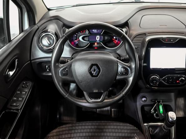Renault Kaptur I с пробегом 2020 года, цена 1 750 000 рублей, 120428 км, внедорожник, Автокод Объявления