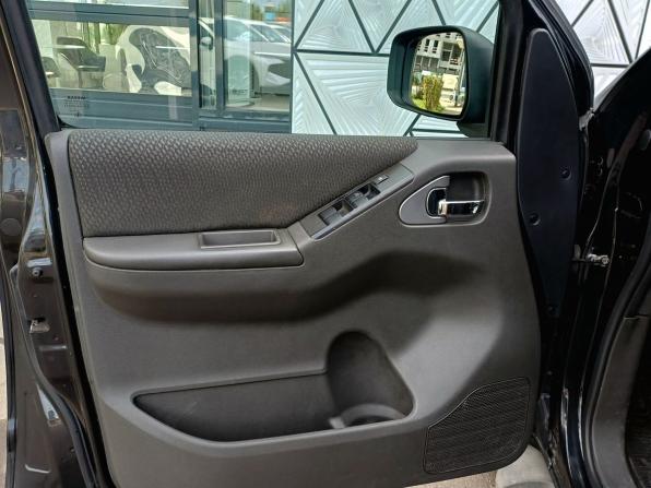 Nissan Pathfinder III Рестайлинг с пробегом 2011 года, цена 1 499 000 рублей, 264753 км, внедорожник, Автокод Объявления