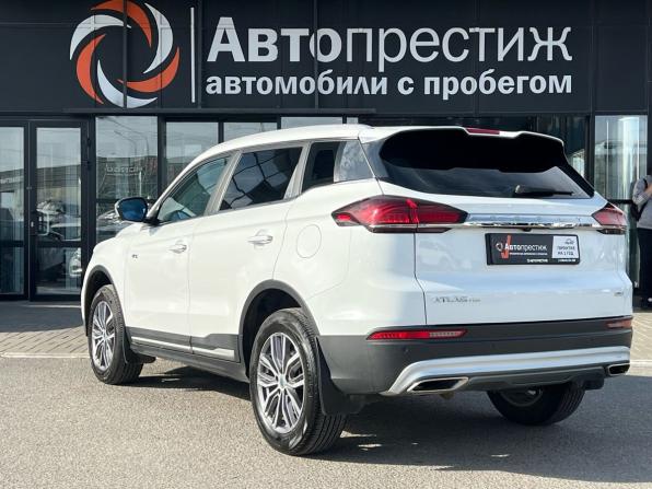 Geely Atlas Pro с пробегом 2023 года, цена 2 249 000 рублей, 61843 км, внедорожник, Автокод Объявления