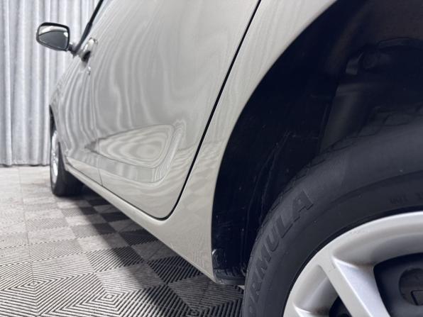Renault Sandero II с пробегом 2018 года, цена 1 049 000 рублей, 73145 км, хэтчбек, Автокод Объявления
