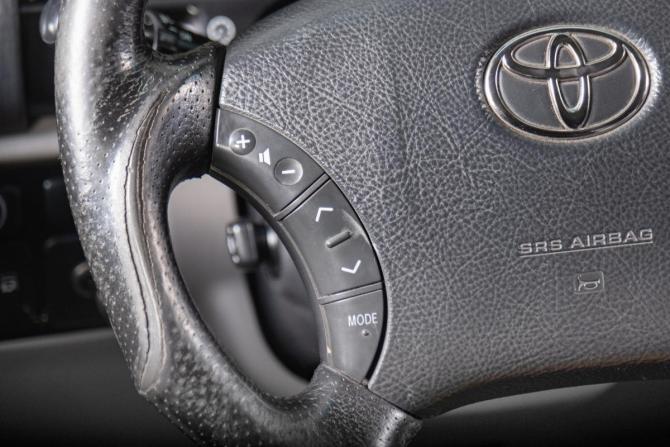 Toyota Land Cruiser 100 Series Рестайлинг 1 с пробегом 2003 года, цена 2 099 000 рублей, 340000 км, внедорожник, Автокод Объявления