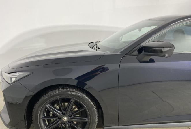 Changan UNI-V I с пробегом 2023 года, цена 2 080 000 рублей, 56015 км, лифтбек, Автокод Объявления