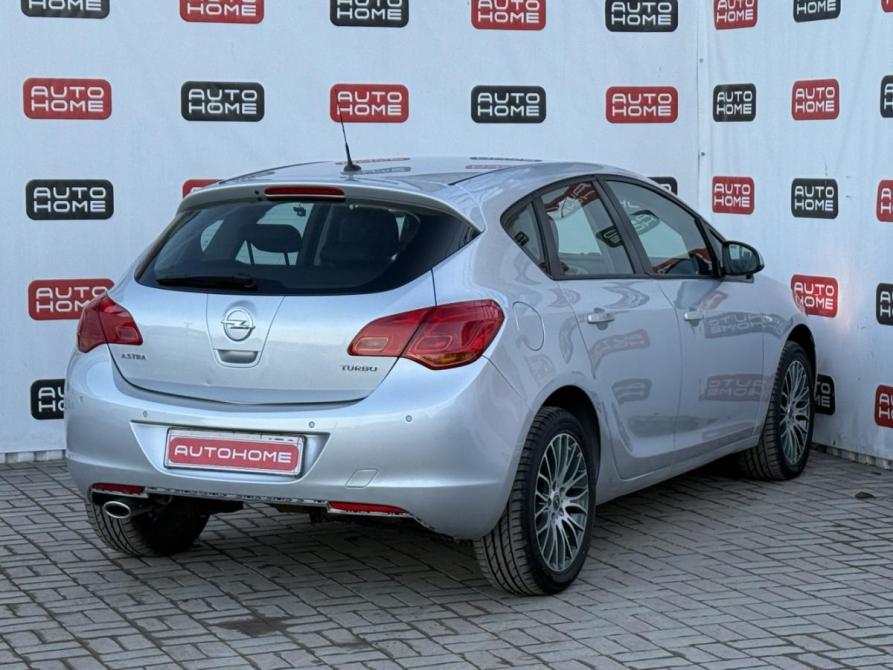 Opel Astra J Санкт-Петербург  - изображение 6