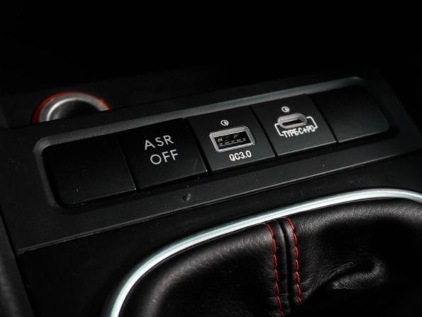 Volkswagen Jetta VI с пробегом 2014 года, цена 1 199 000 рублей, 111948 км, седан, Автокод Объявления