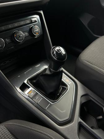 Volkswagen Tiguan II с пробегом 2020 года, цена 2 200 000 рублей, 138606 км, внедорожник, Автокод Объявления
