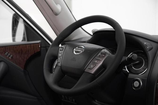 Nissan Patrol VI (Y62) с пробегом 2011 года, цена 1 439 000 рублей, 150766 км, внедорожник, Автокод Объявления