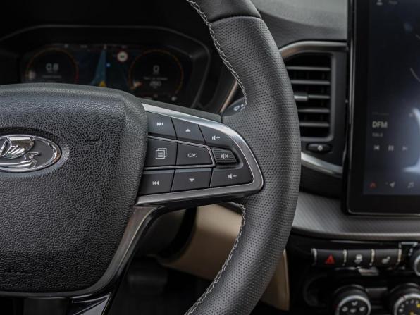Lada (ВАЗ) Vesta I Рестайлинг (NG) с пробегом 2025 года, цена 1 640 000 рублей, 17969 км, седан, Автокод Объявления