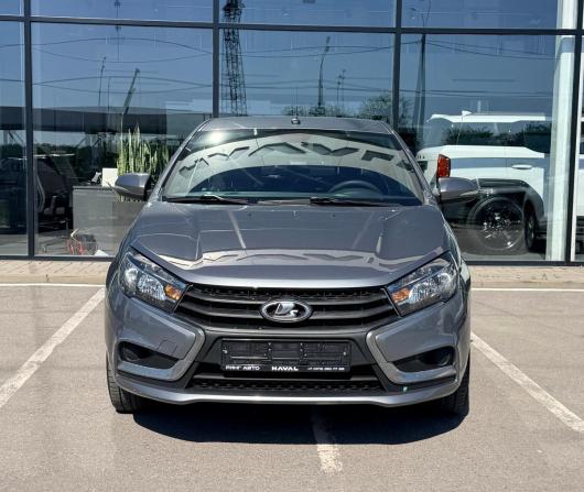 Lada (ВАЗ) Vesta I с пробегом 2018 года, цена 865 000 рублей, 111900 км, седан, Автокод Объявления