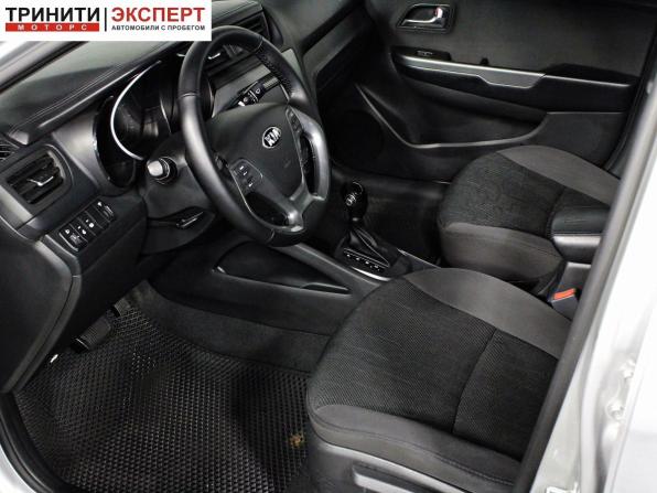 Kia Rio III Рестайлинг с пробегом 2015 года, цена 1 057 000 рублей, 188209 км, седан, Автокод Объявления