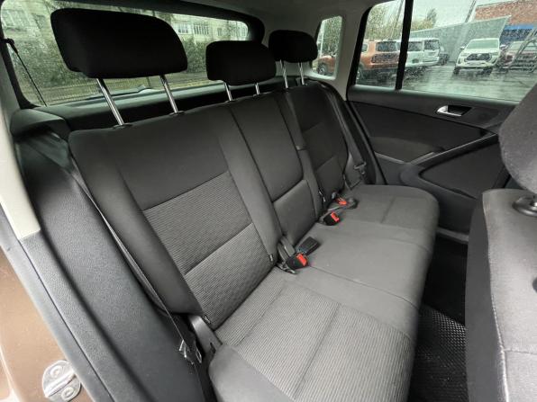 Volkswagen Tiguan I Рестайлинг с пробегом 2015 года, цена 1 350 000 рублей, 156478 км, внедорожник, Автокод Объявления