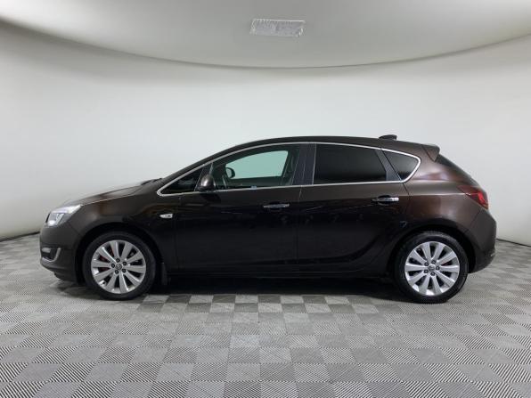 Opel Astra J Рестайлинг с пробегом 2014 года, цена 930 000 рублей, 136601 км, хэтчбек, Автокод Объявления
