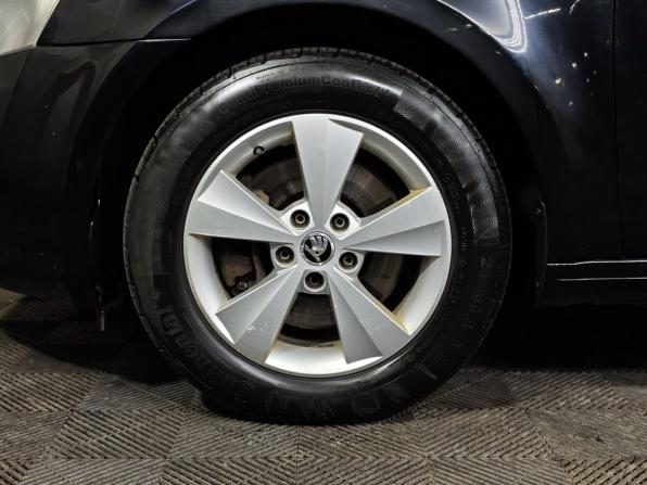 Skoda Octavia III (A7) с пробегом 2013 года, цена 997 000 рублей, 265738 км, лифтбек, Автокод Объявления