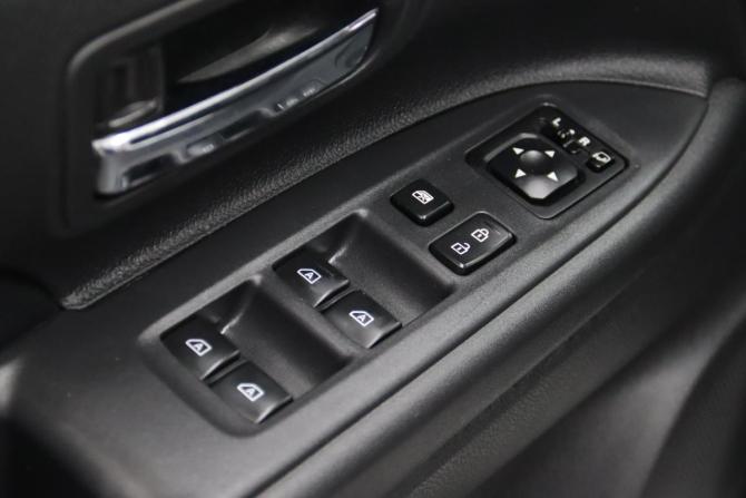 Mitsubishi Outlander III Рестайлинг 3 с пробегом 2019 года, цена 2 795 950 рублей, 116757 км, внедорожник, Автокод Объявления