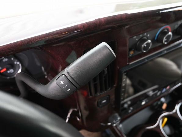 Chevrolet Express II с пробегом 2020 года, цена 10 999 900 рублей, 35000 км, минивэн, Автокод Объявления
