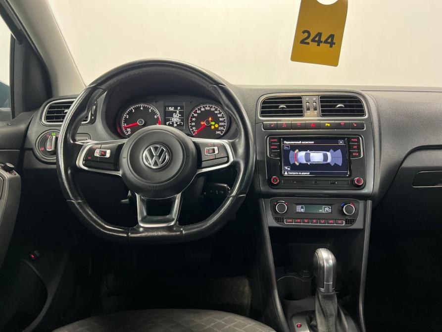 Volkswagen Polo V Рестайлинг Санкт-Петербург  - изображение 16