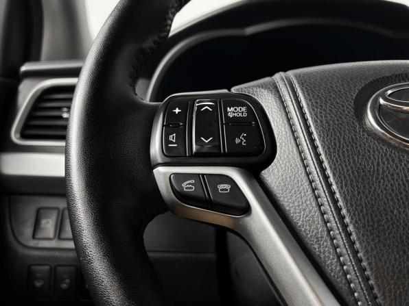 Toyota Highlander III (XU50) с пробегом 2014 года, цена 2 496 100 рублей, 205638 км, внедорожник, Автокод Объявления